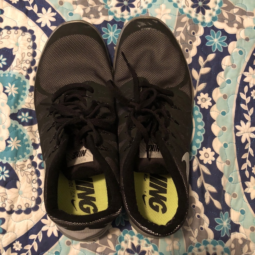 Black Nikes